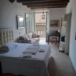 Donizetti House